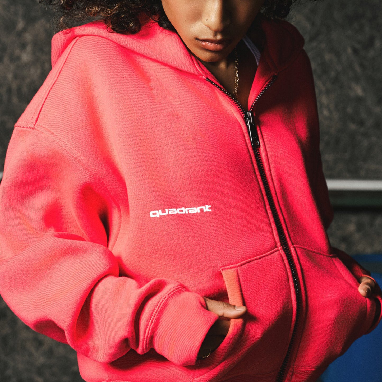 CROPPED HOODIE