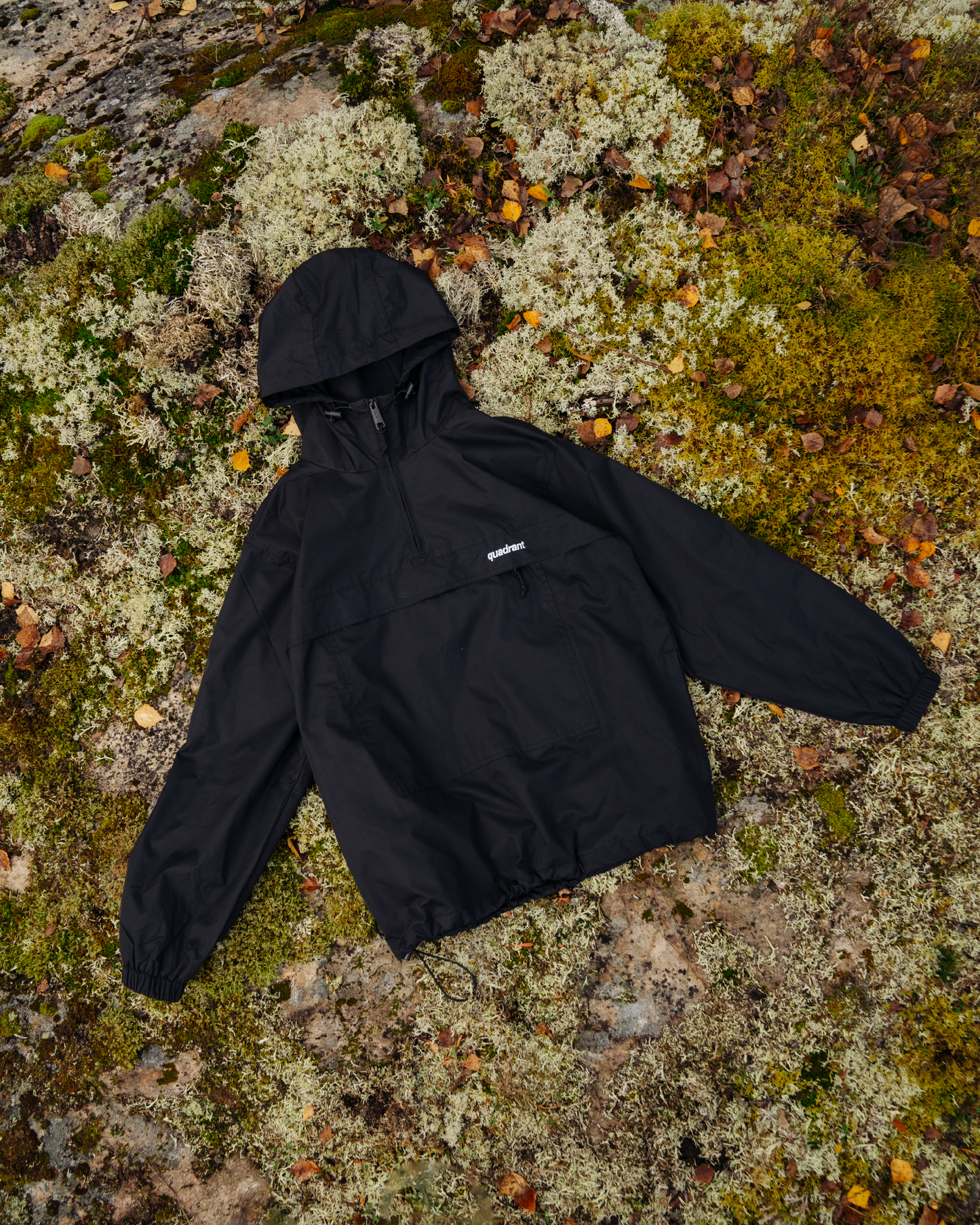 BLACK EXPLORATION DIVISION WINDBREAKER