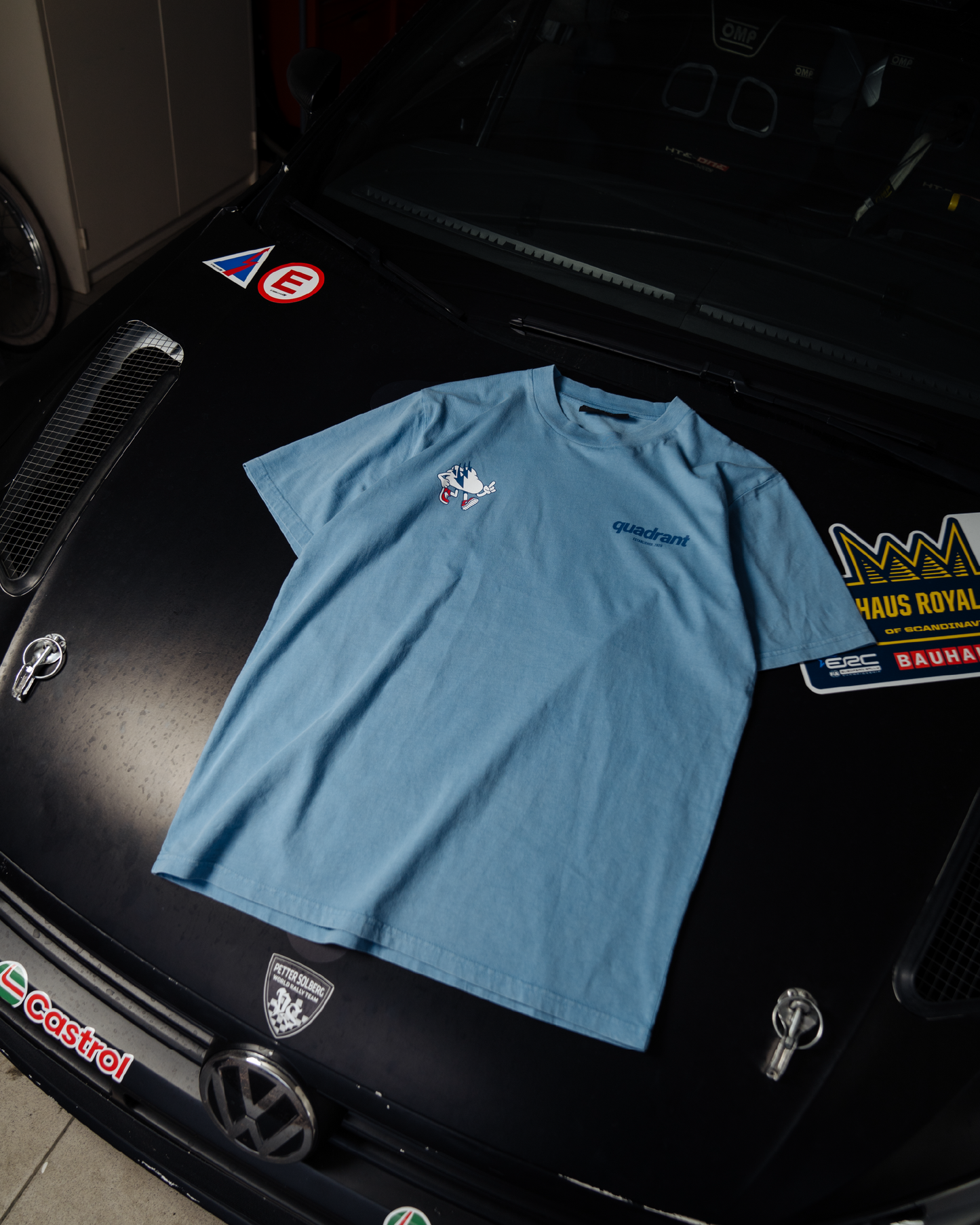 WASHED BLUE MASCOT TEE